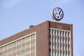 VÍDEO: La Fiscalía alemana registra la sede de Volkswagen por presuntos pagos ilegales al comité de empresa